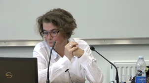 Pratiques d’enseignement en cours magistral de physique : entre analyses didactiques et analyses discursives