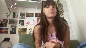 Eva_Perrin_Component2